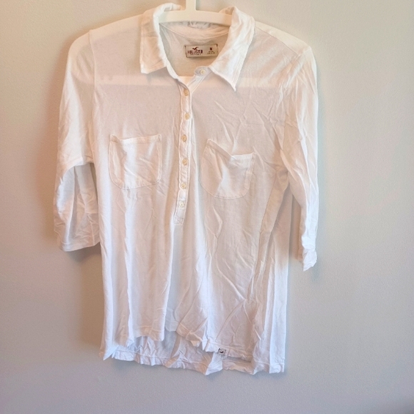 Hollister - Picture 1 of 4